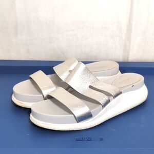 Cole Haan 2.Zero Grand Metallic Silver Slot Slide Sandal Size 10.5